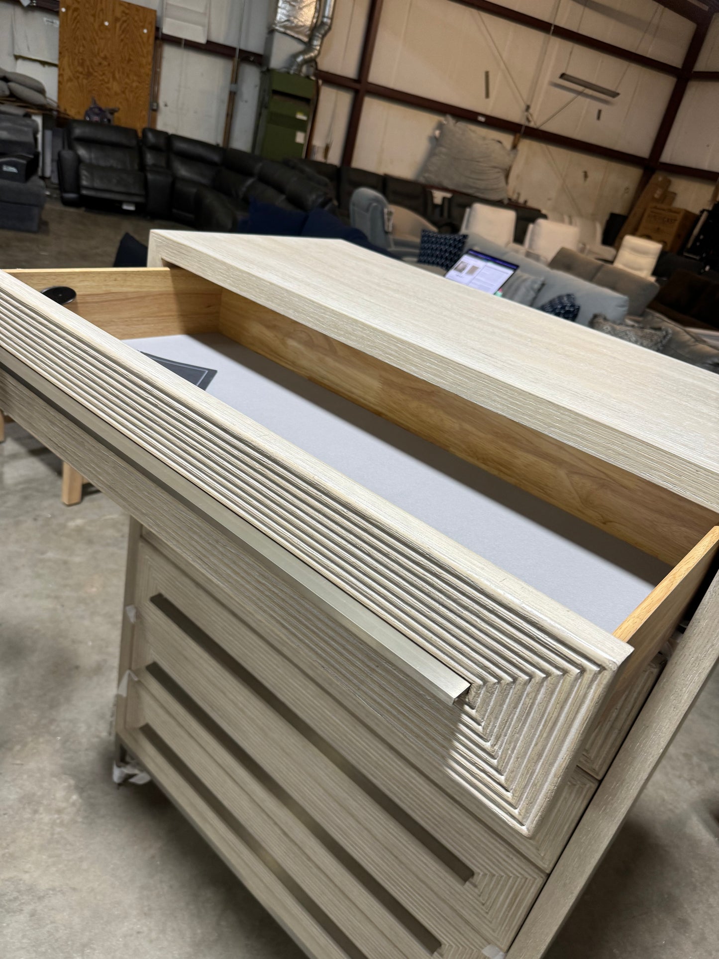 Cascade 6 - Drawer Dresser