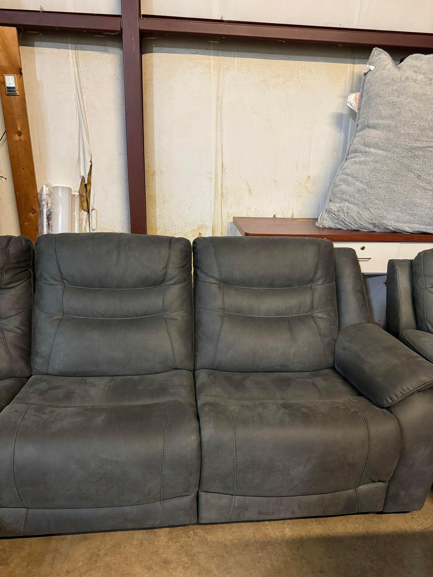 Kelsee Fabric Power Reclining Sectional